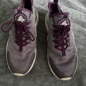 Nike Purple Huarache Sneakers Athletic Style